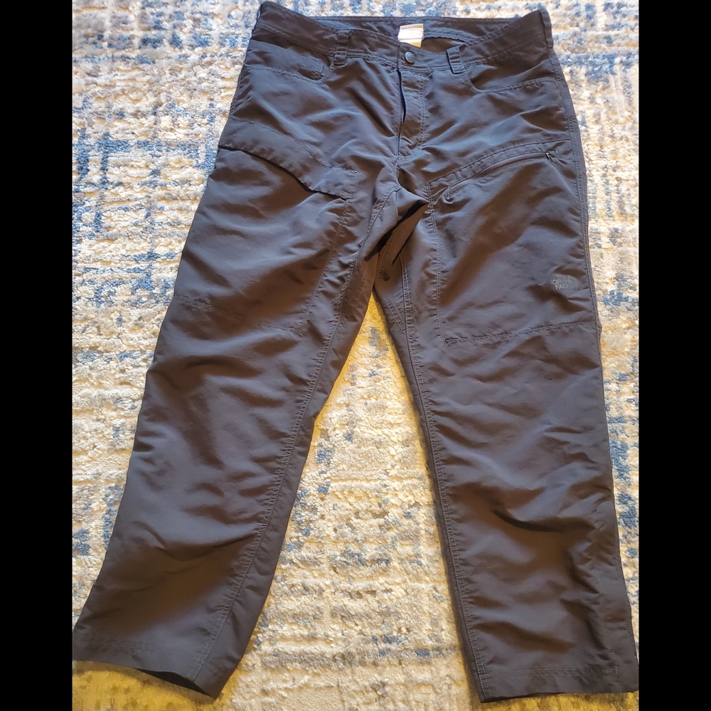 The North Face Men's Charcoal Cargo Pants